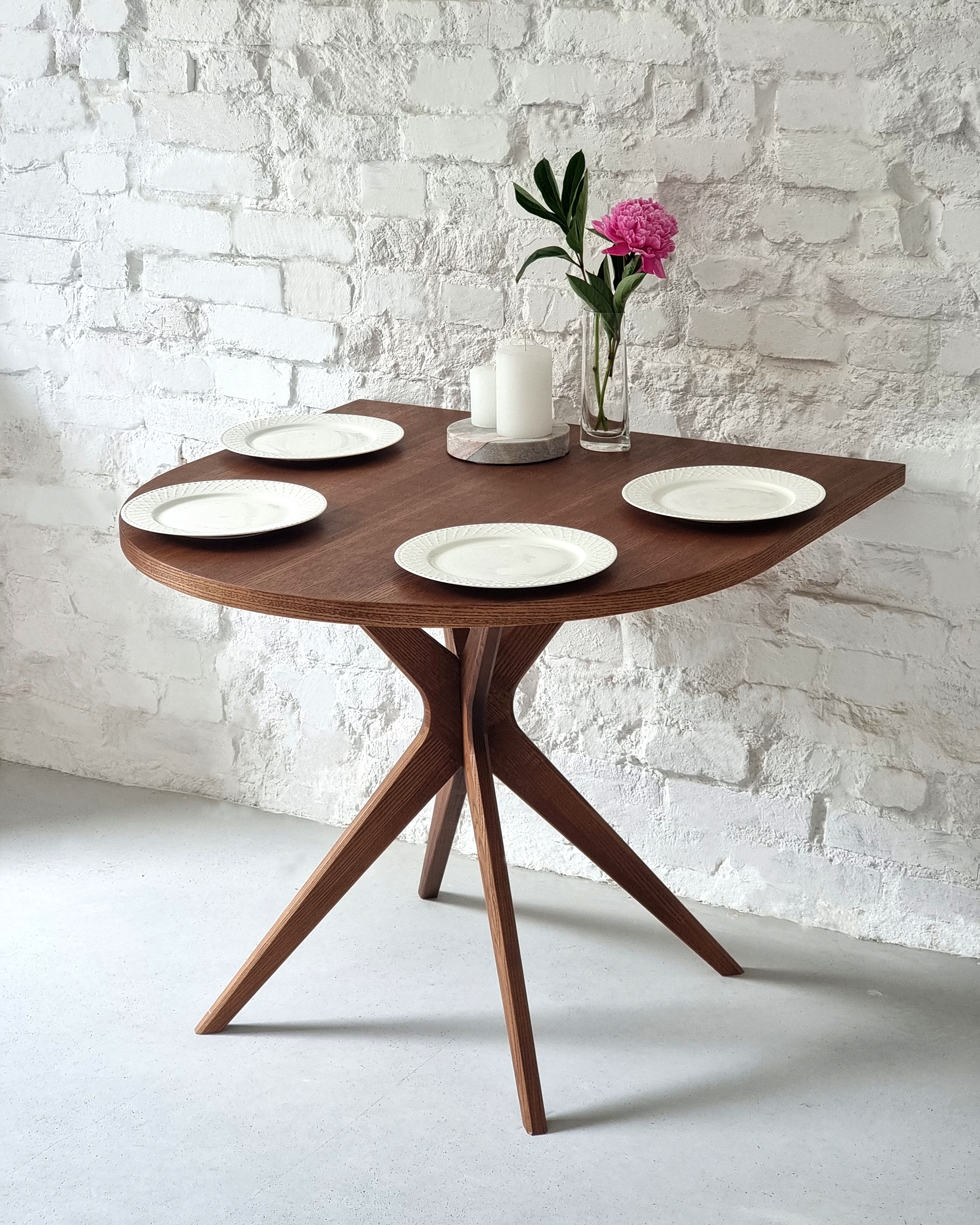 Halb Ovaler Esstisch eiche klein