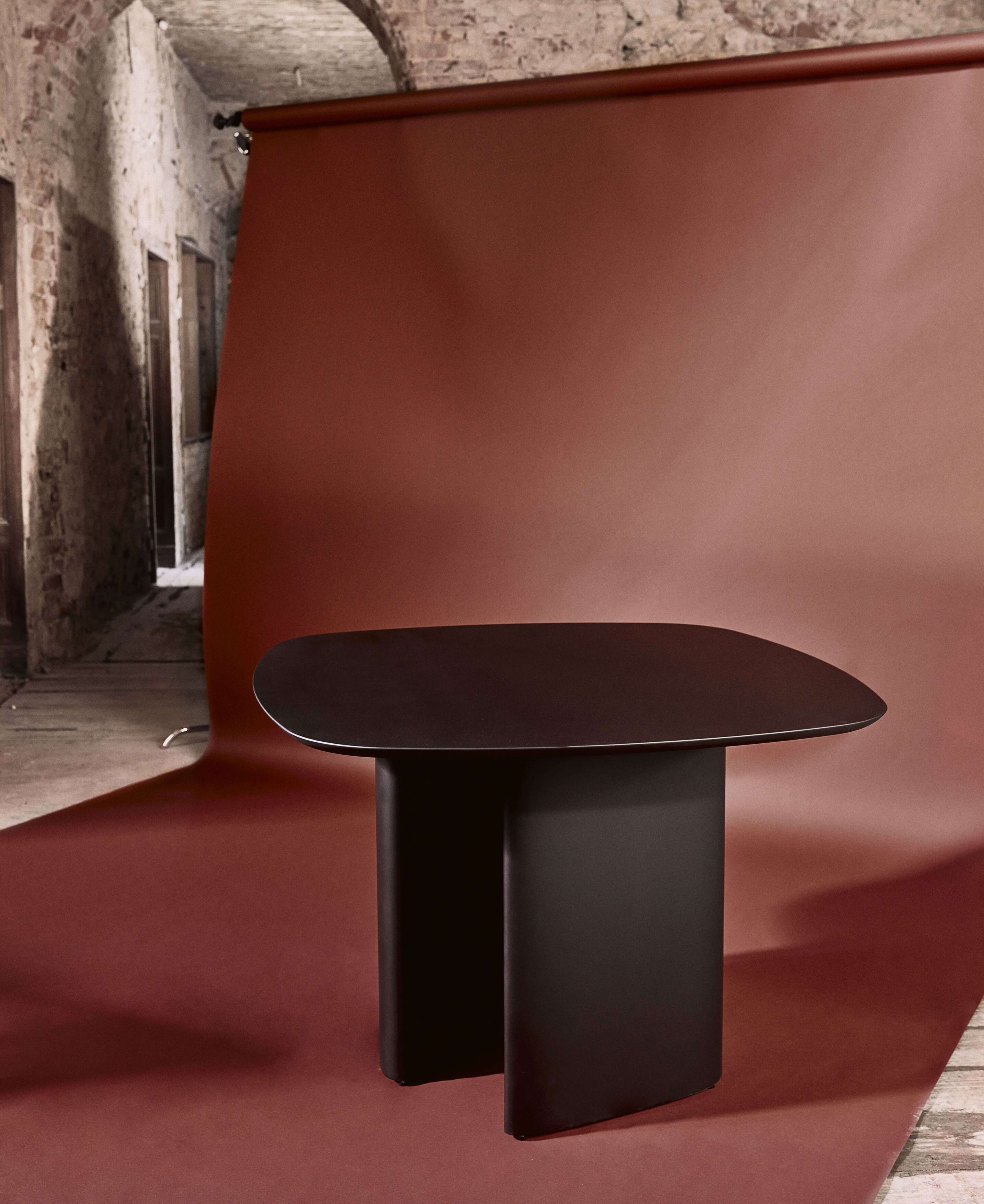 wysoki stół Erit czarny mat