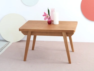 Stolik kawowy z podnoszonym blatem Envelope 90x65cm | jesion wybarwiony na dąb