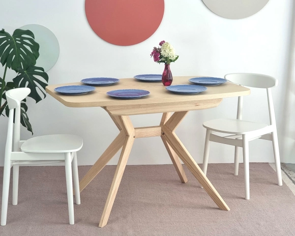 Owalny stół jadalniany BIJU FIN 120x80 Dąb