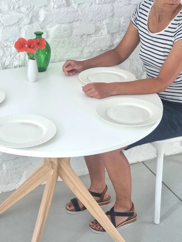 Stół Półowalny JUBI Racetrack 90x90cm Bobrza Glina