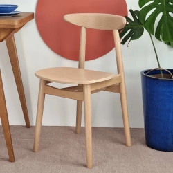 Krzesło z litego drewna BiJU buk