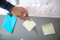 Biurko Jesionowe LUKA 85x50cm z Szufladą Szałwiowe