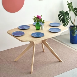 Owalny stół jadalniany BIJU FIN 120x80 Jesion